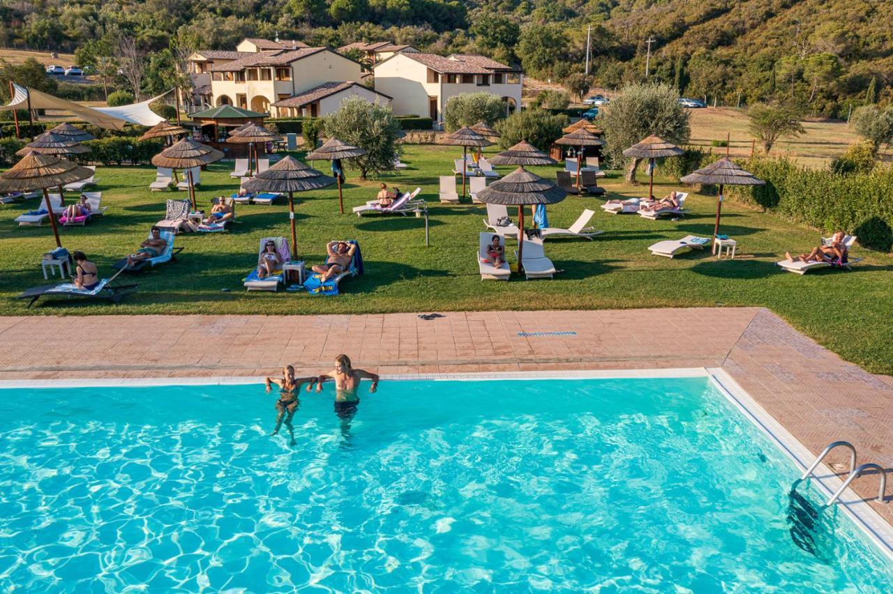 Le Corti Di Montepitti Lejlighedshotel Suvereto Eksteriør billede