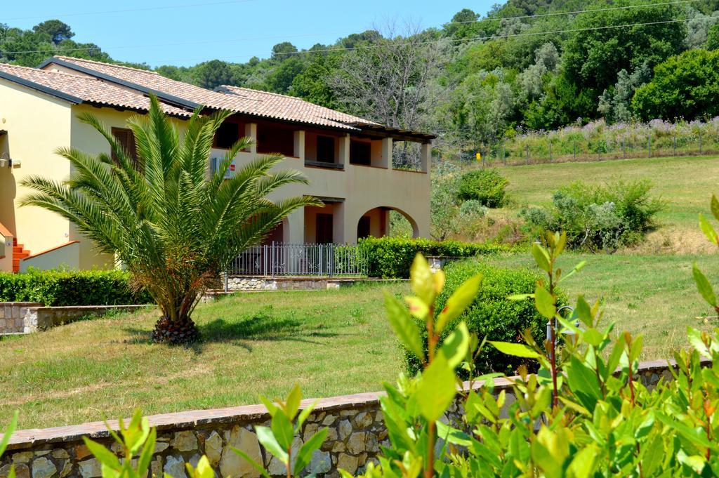 Le Corti Di Montepitti Lejlighedshotel Suvereto Eksteriør billede